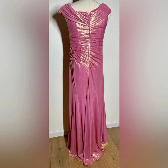 Mac Duggal 27152 | Off The Shoulder Ruched Waist Slit Metallic Gown | Women’s 12 - Picture 7 of 10